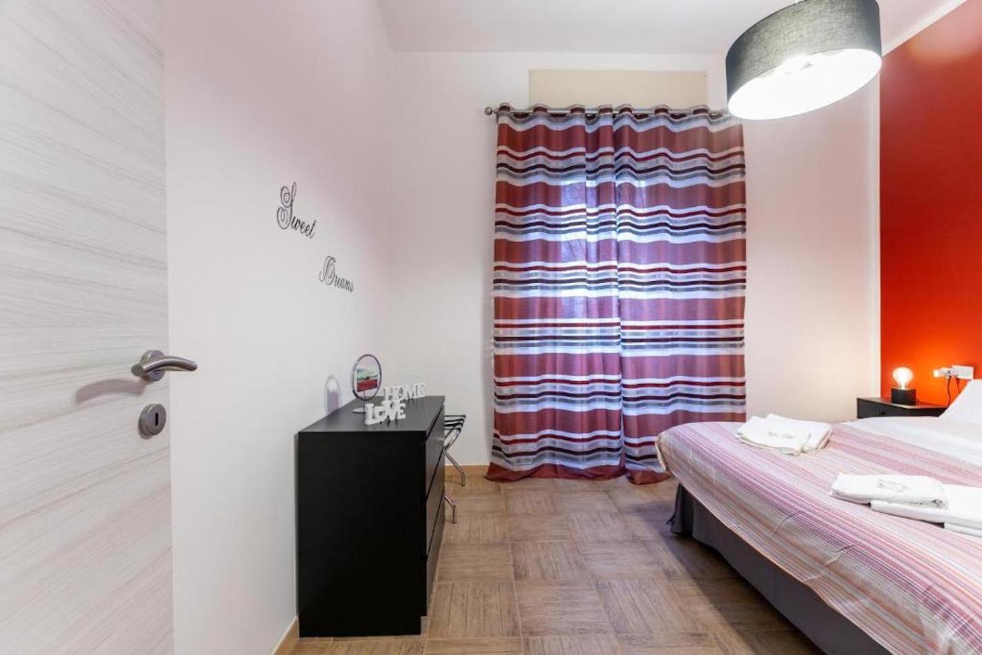Apartment - Trastevere Train Station - Wifi Rome