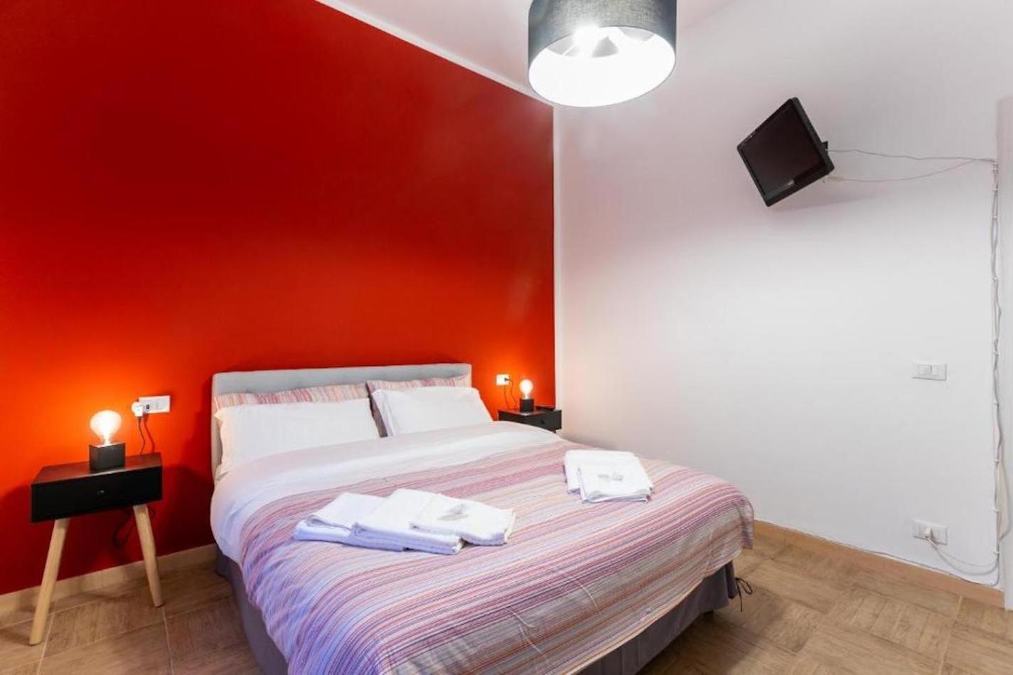 - Trastevere Train Station - Wifi Apartment Rome